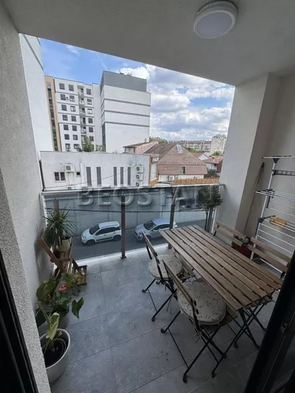 Tošin Bunar | 4zida.rs