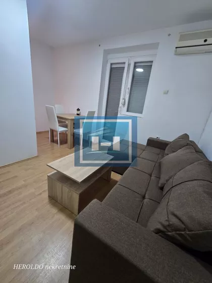 Gradske lokacije | 4zida.rs