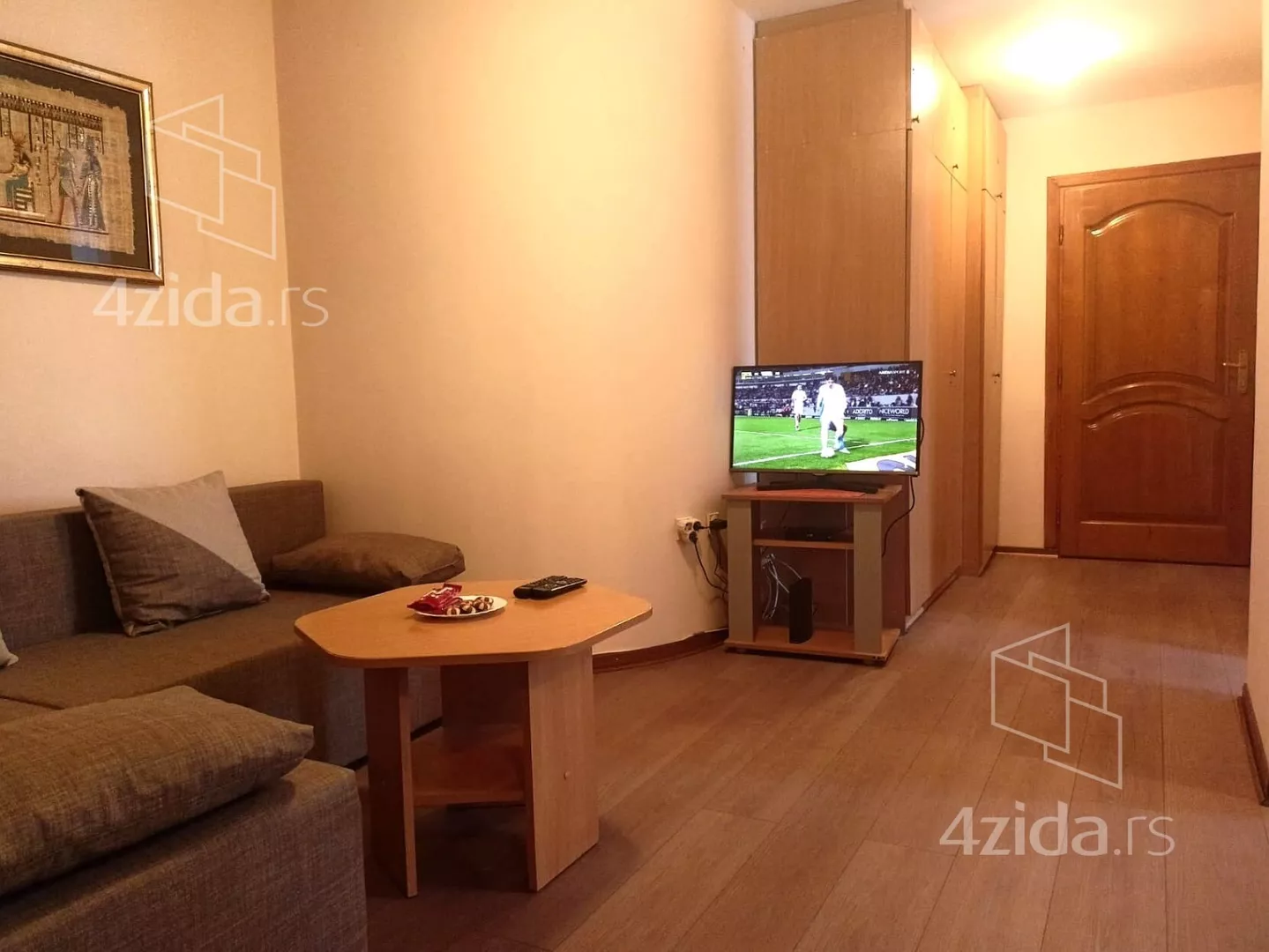 Dvoiposoban stan | 4zida