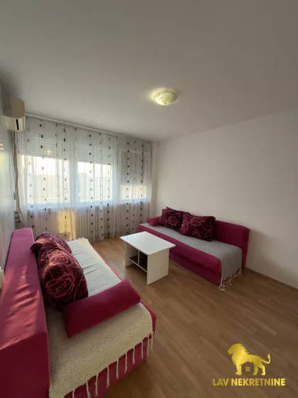 BULEVAR OSLOBOĐENJA | 4zida.rs