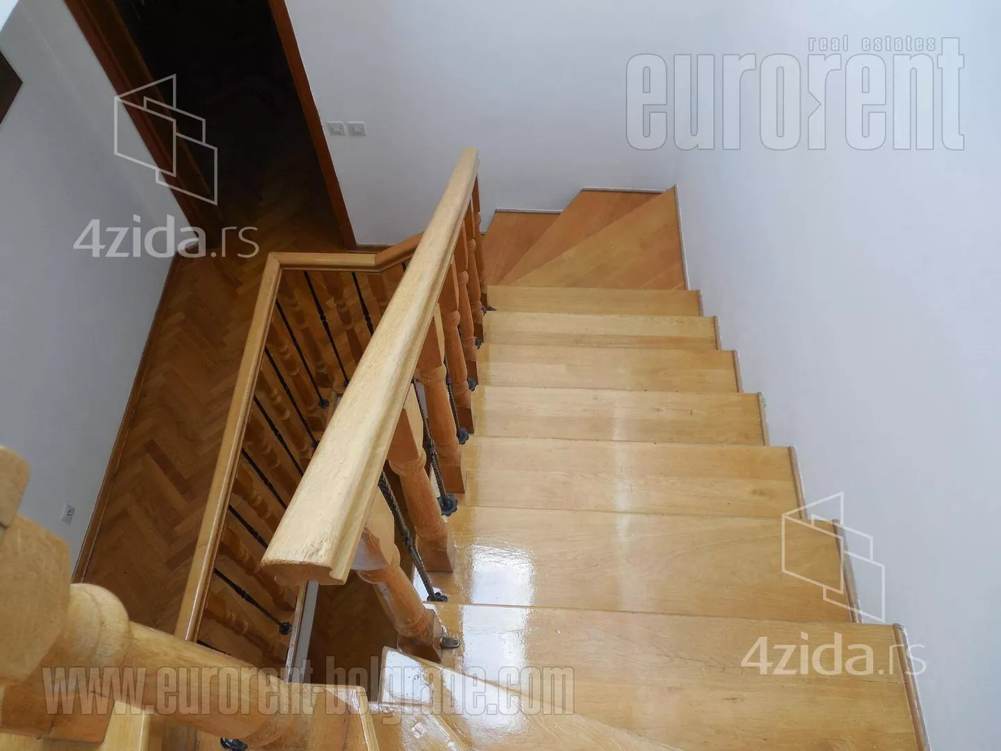 4-etažna kuća | 4zida