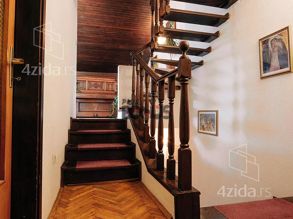 Kuća | 4zida