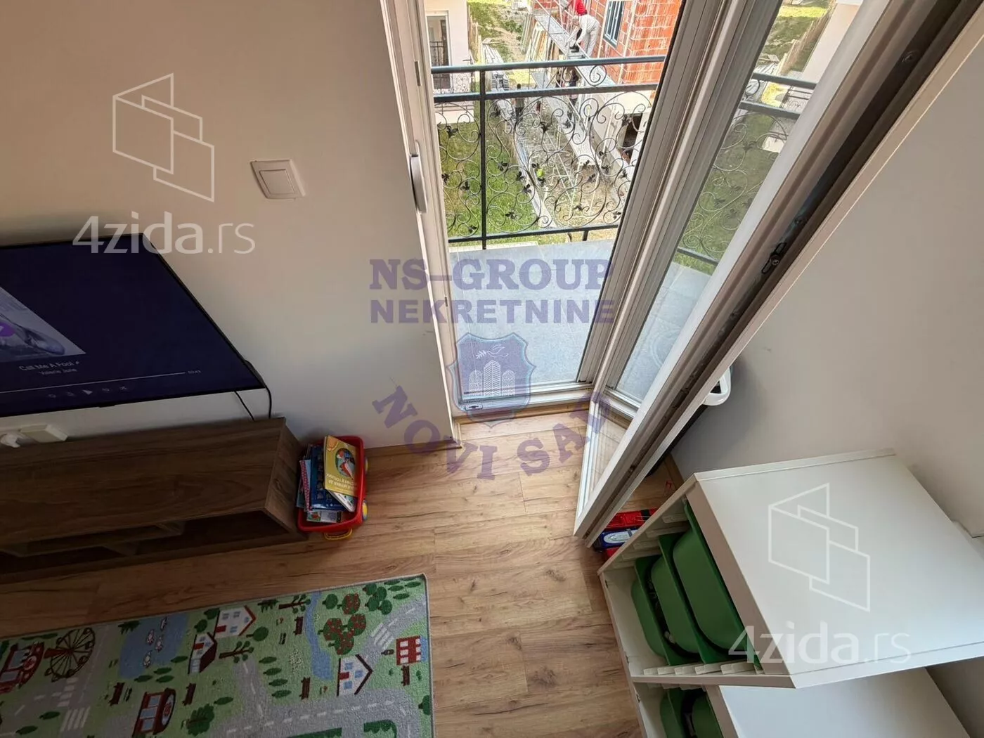 Troiposoban stan | 4zida