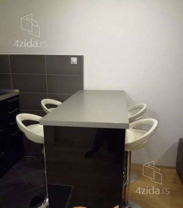 Garsonjera | 4zida