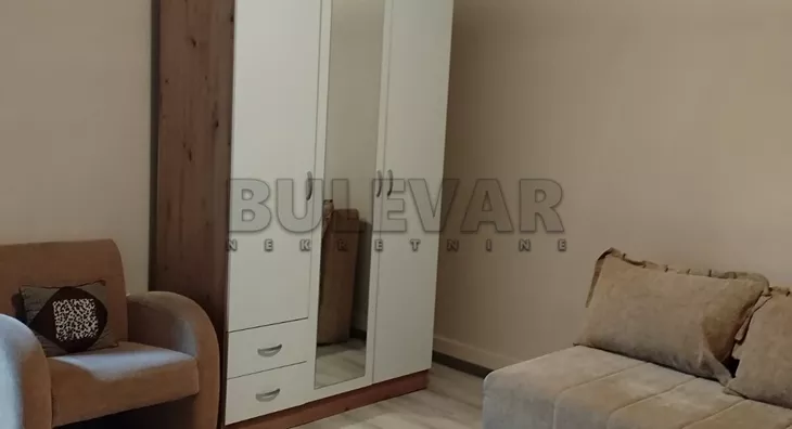4-etažna kuća | 4zida
