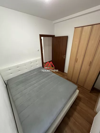Bulevar Oslobođenja | 4zida.rs