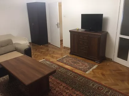 Radovana Simića Cige 6 | 4zida.rs