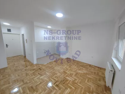Bulevar Patrijarha Pavla (Somborski Bulevar) | 4zida.rs