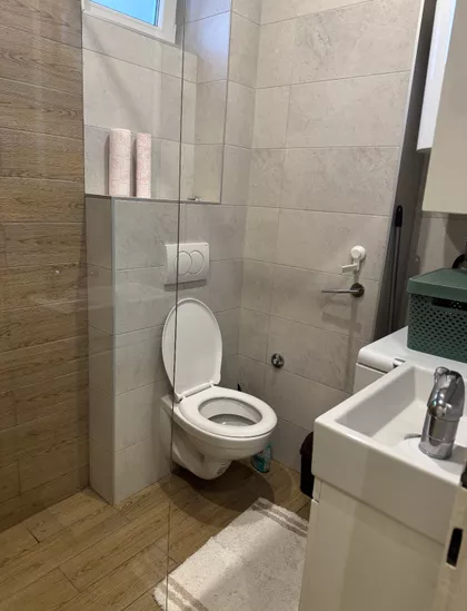 Skupština | 4zida.rs