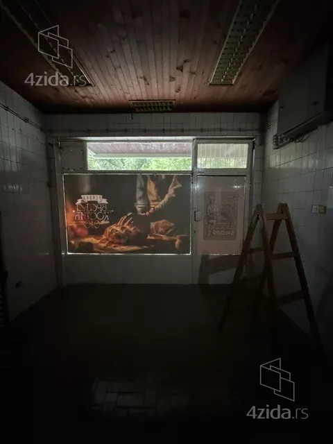 Lokal | 4zida