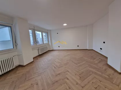 Bulevar Oslobođenja | 4zida.rs