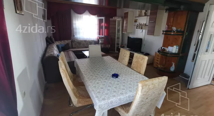 3-etažna kuća | 4zida