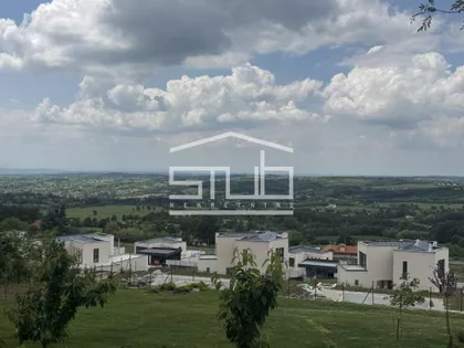 Rogača | 4zida.rs