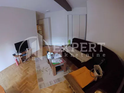 Prvomajska | 4zida.rs