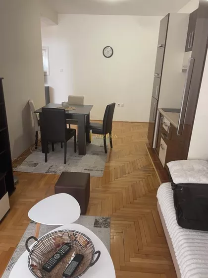 Novi Sad - Centar | 4zida.rs