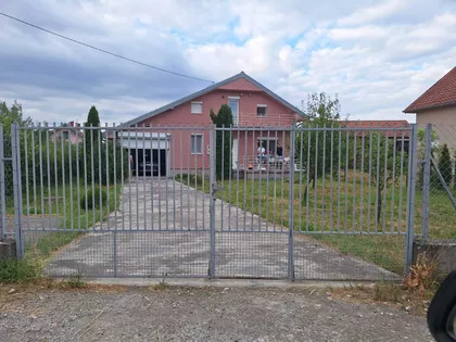 Ive Andrića | 4zida.rs