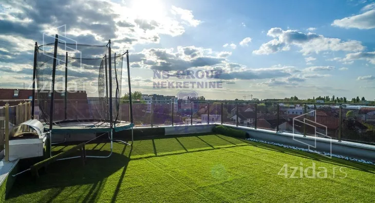 Petosoban stan | 4zida