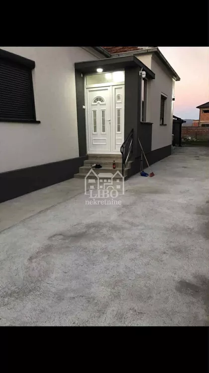 Donje Međurovo | 4zida.rs