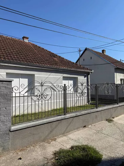 Plitvička 5 | 4zida.rs