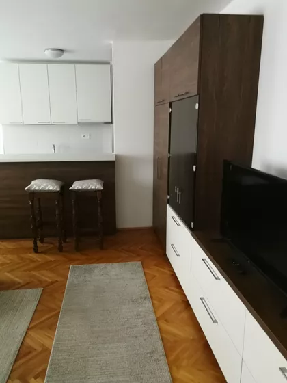 Generala Milojka Lešjanina 43A | 4zida.rs