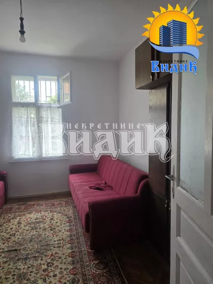 Lamartinova | 4zida.rs