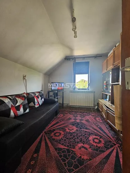 Male međe nova 28. | 4zida.rs