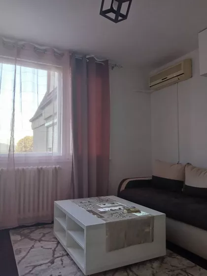 Bulevar Nemanjića | 4zida.rs