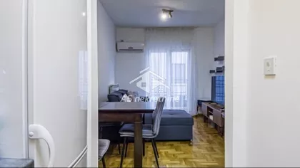 Vukov Spomenik | 4zida.rs