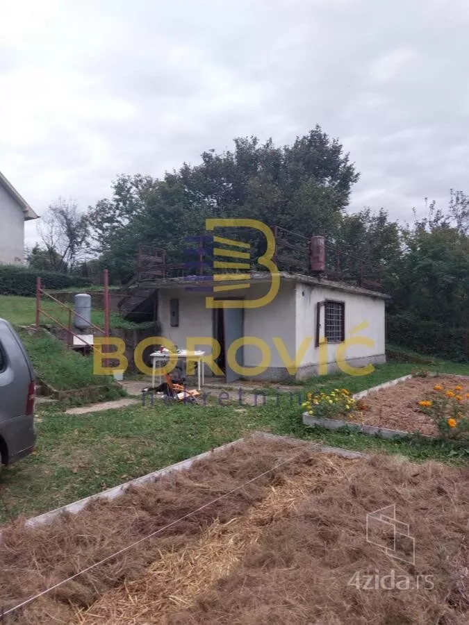 Plac | 4zida