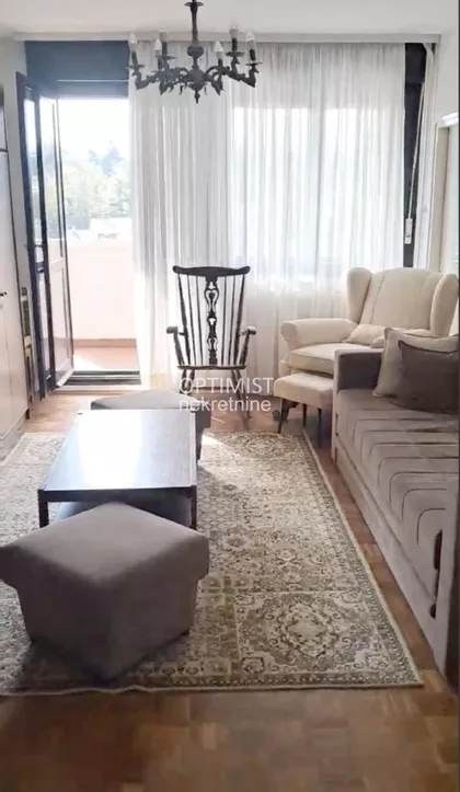 Dobrivoja Petkovića | 4zida.rs