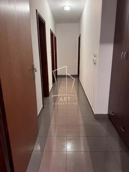 Ugrinovački put 2. deo | 4zida.rs