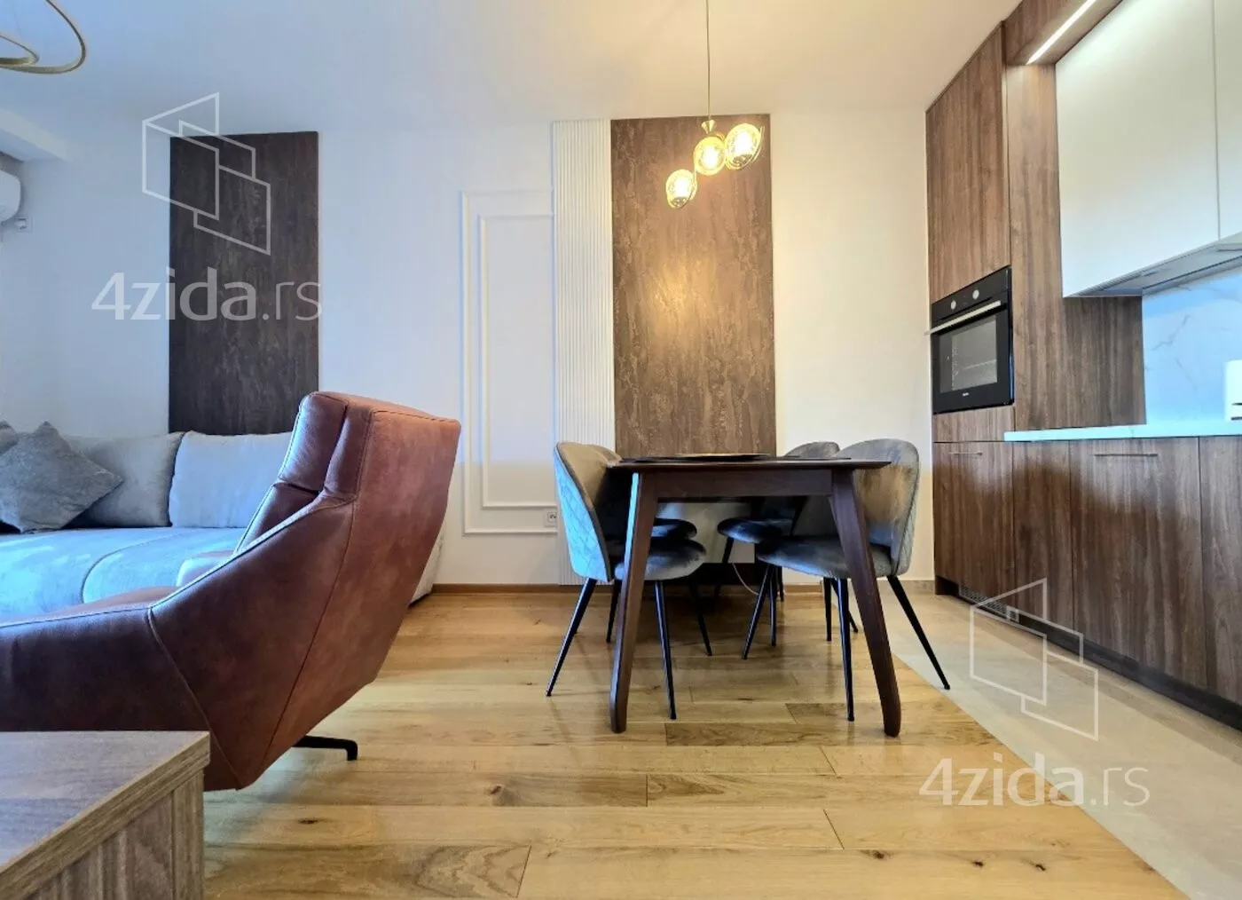 Jednoiposoban stan | 4zida