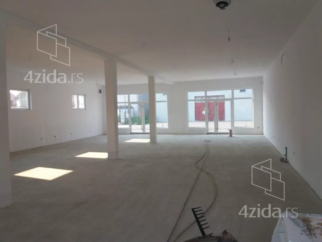 Poslovni prostor | 4zida