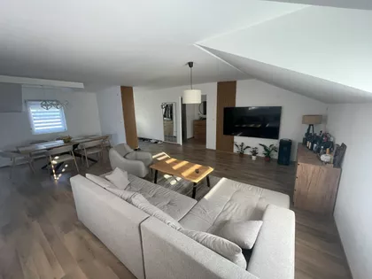 Branka Popovića 15a | 4zida.rs