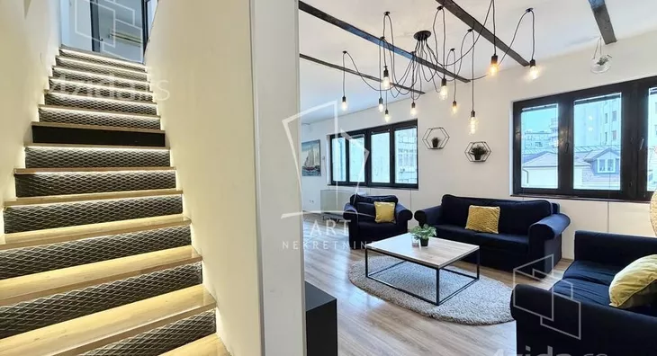 Petoiposoban stan | 4zida