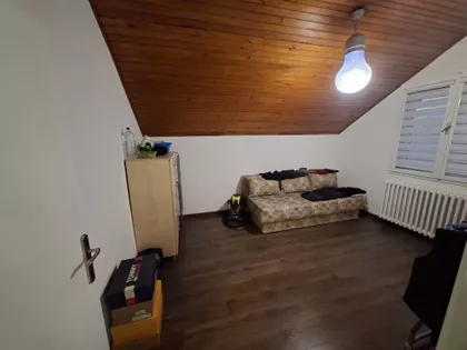 Stevana Sinđelića | 4zida.rs