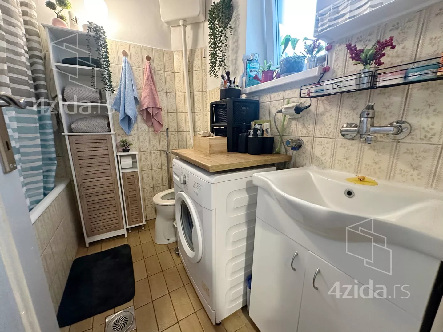 Garsonjera | 4zida