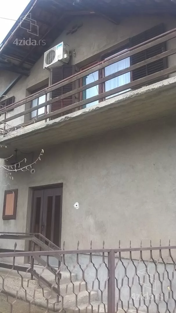 Kuća | 4zida