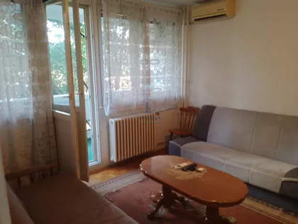 Prvomajska | 4zida.rs