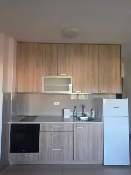 Krfska | 4zida.rs