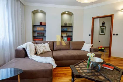 Stari Grad | 4zida.rs