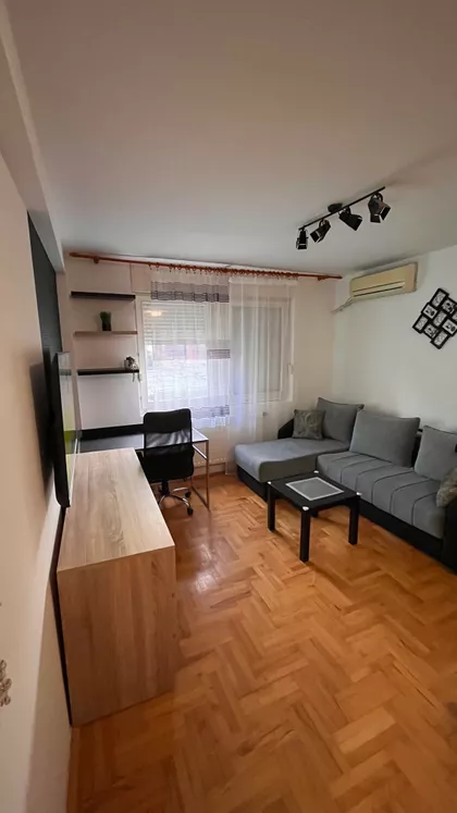 Kozaračka 23 | 4zida.rs