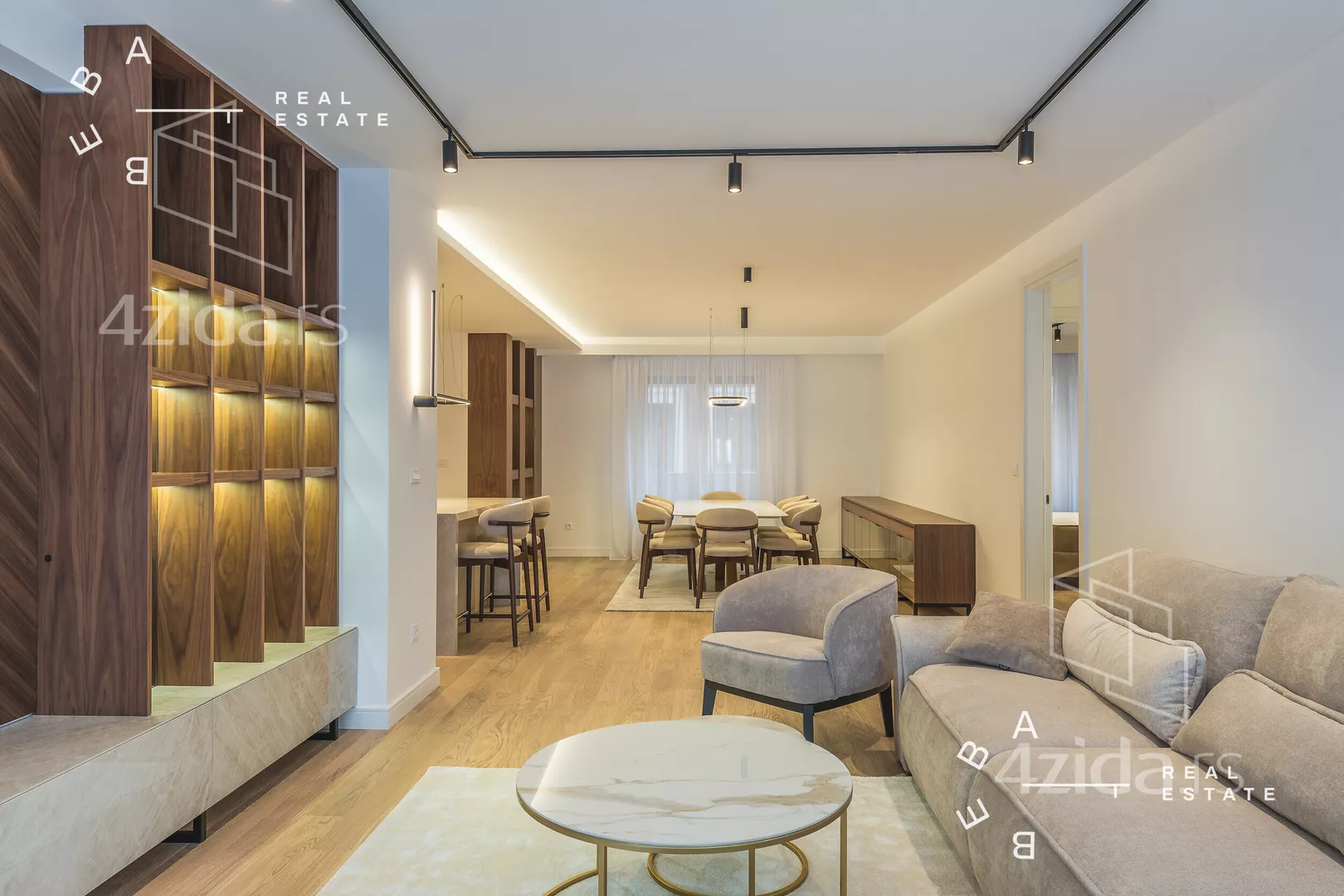 Četvorosoban stan | 4zida