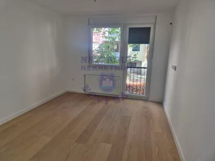 Janka Čmelika | 4zida.rs