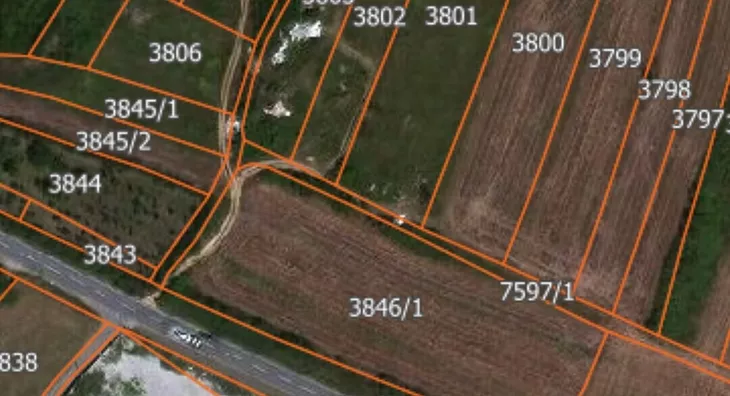 Građevinsko zemljište | 4zida