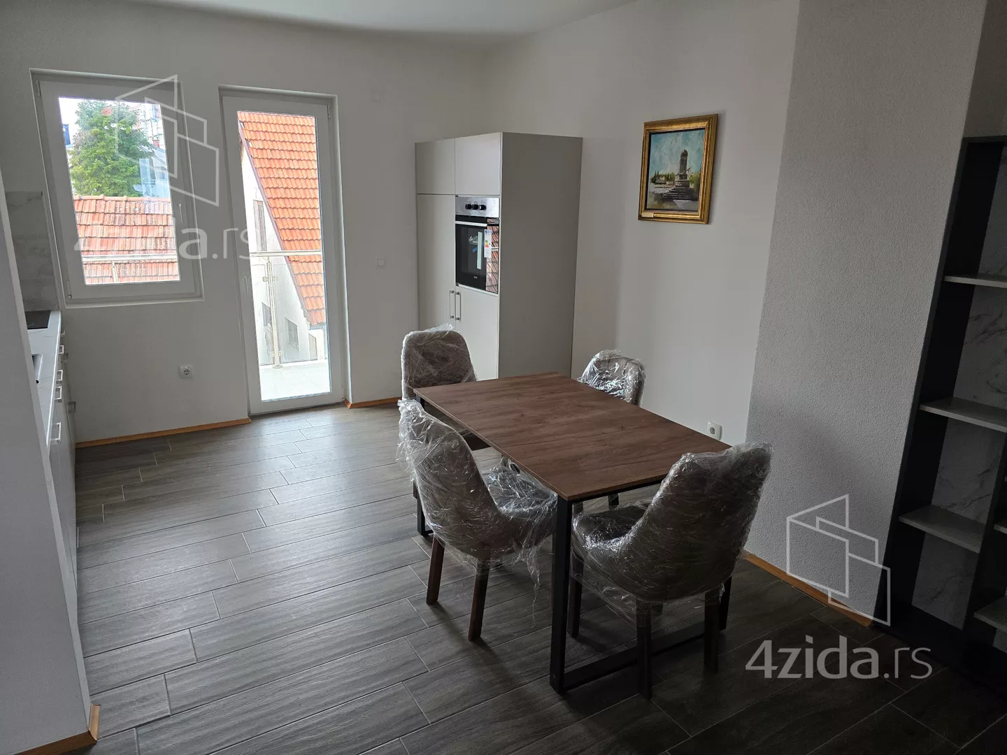 Jednoiposoban stan | 4zida