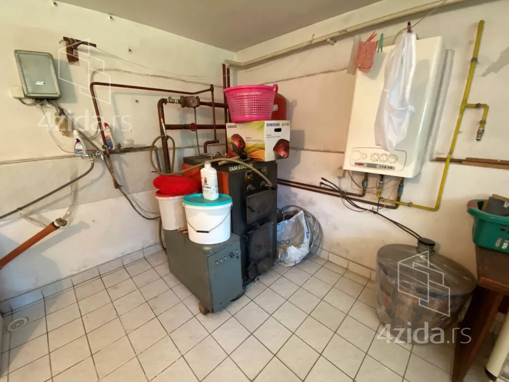 Kuća | 4zida