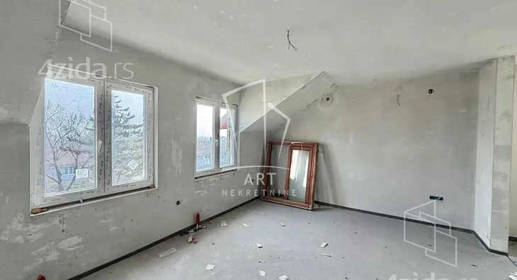 3-etažna kuća | 4zida