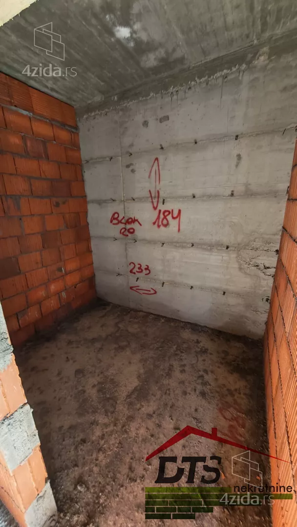 Jednoiposoban stan | 4zida