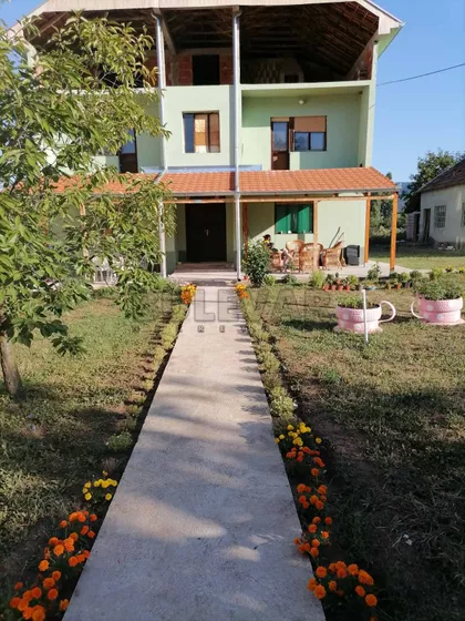 Donji Barbeš | 4zida.rs